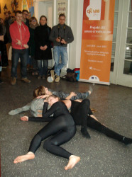 kehakunsti näituse avamisel 1