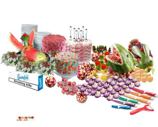 Liina Pääsuke "Pidulaud (Kavand)" (2016) kollaaž