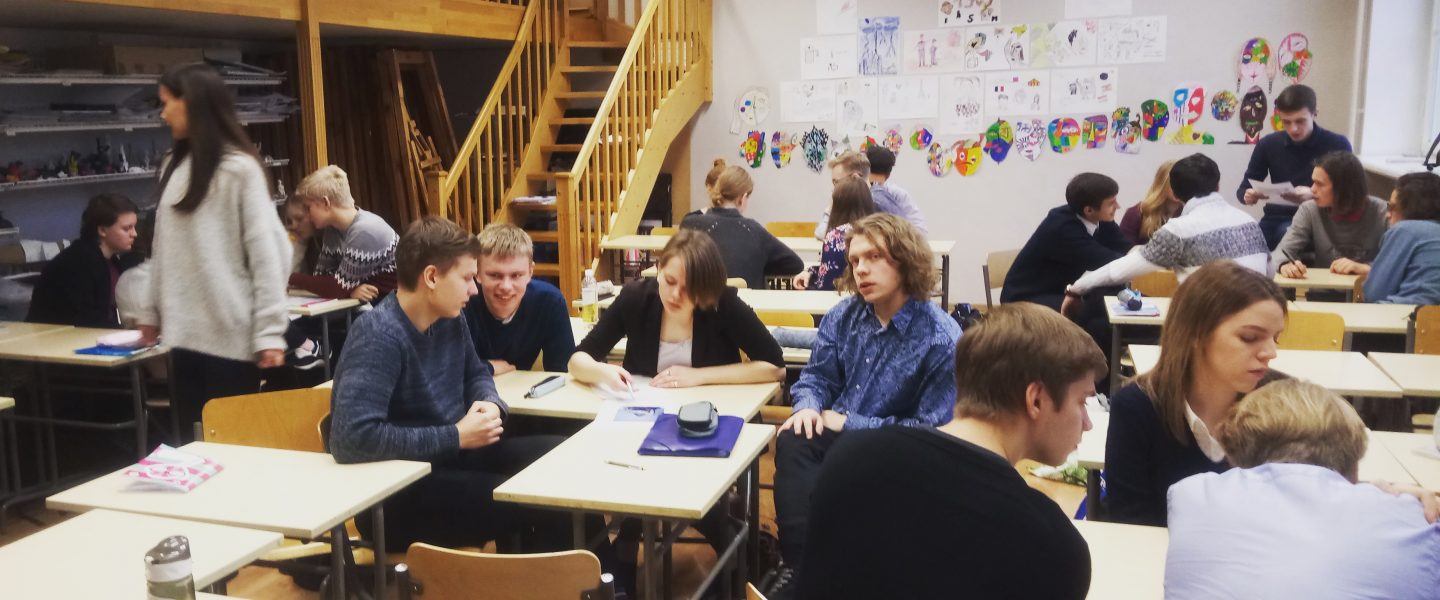 KVI viib kunstiteaduse ja kaasaegse kunsti ideed keskkooliõpilasteni