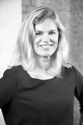 Karin Oolu