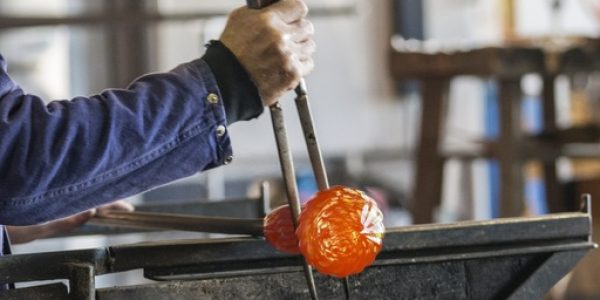Klaasipuhumise ja klaashelmeste valmistamise töötuba