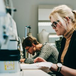 moedisain-marekmetslaid__MMF6728_800x800_acf_cropped