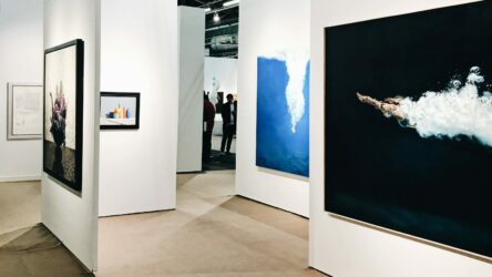 praewthida-k-vJejbjXEOxU-unsplash-scaled-aspect-ratio-1920-1080