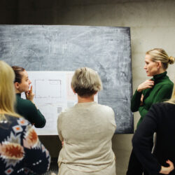 MG_3907-aspect-ratio-1080-1080