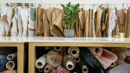 pexels-ksenia-chernaya-3965543-2-scaled-aspect-ratio-1920-1080