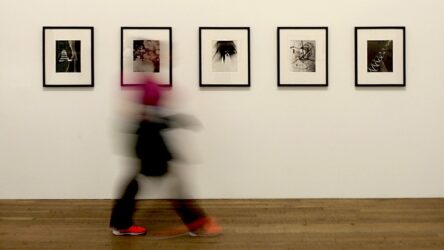 tate-2684212_1280-aspect-ratio-1920-1080