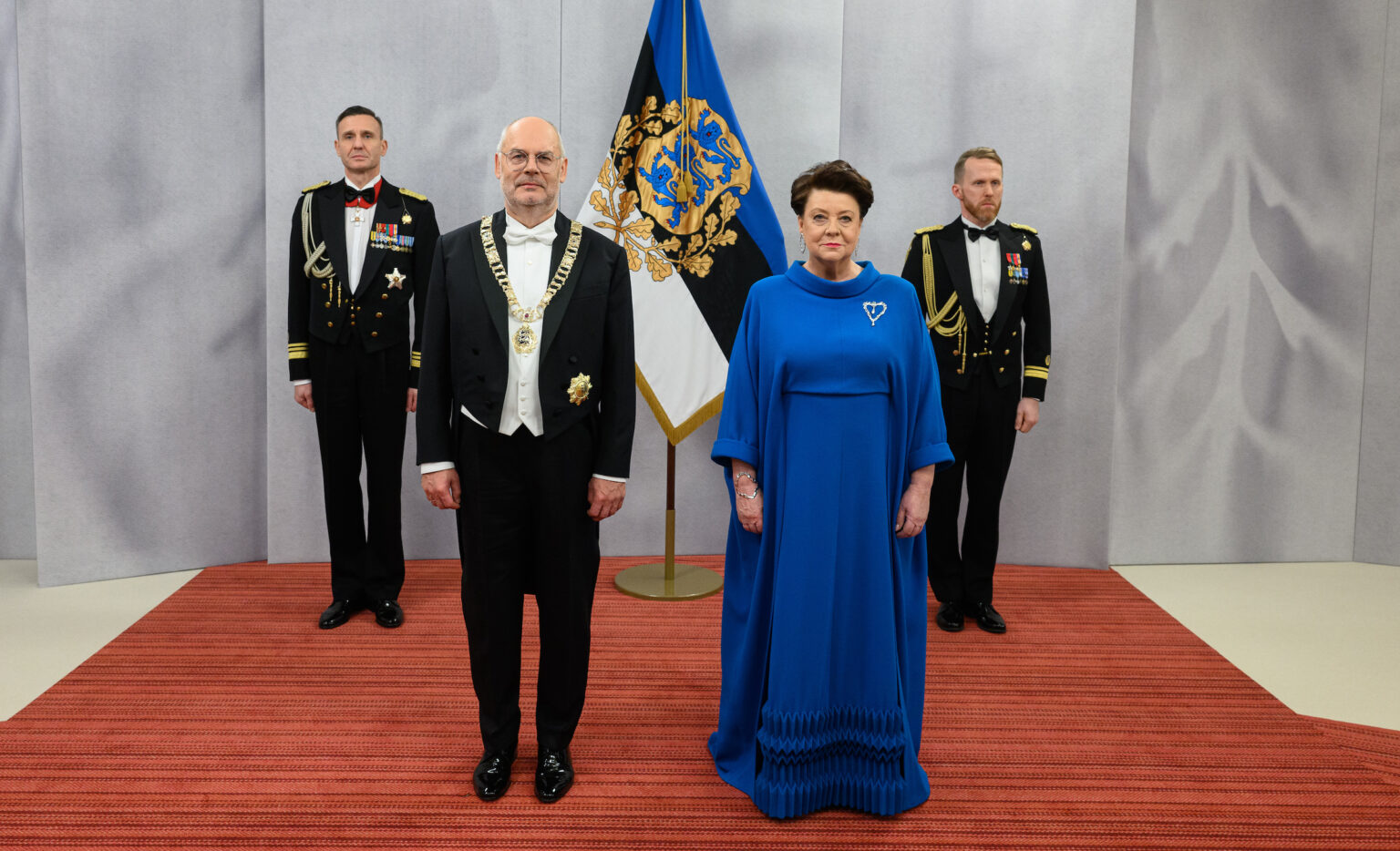 Proua Karise vabariigi aastapäeva vastuvõtu kleidi taga EKA disainerid