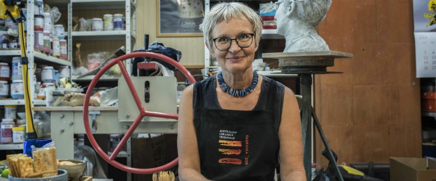 Eesti Kunstiakadeemia õnnitleb Ingrid Allikut vabariigi teenetemärgi puhul!