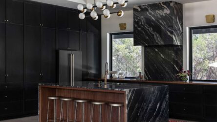 1Kitchen2-4cb90e2829ab4b6b897f8e5c0ddc4639-aspect-ratio-1920-1080