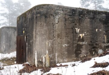 Bunker DUB07387-_sharp_border 1001 x 1401 copy