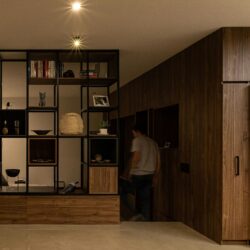 lissete-laverde-Op1TRxpm40o-unsplash-scaled-aspect-ratio-1080-1080