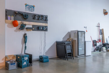 13_Tööriistaruum, galerii EKA Galeriis_foto August Kilmi