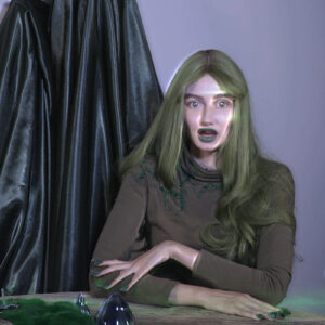 Ekraanitommis_Darja_Popolitova_videotoost_Kuidas_luua_sormust_kallimale_2021_Andres-Nõlvak-sound-Jakob-Tulve-vfx-Darja-Popolitova-artist