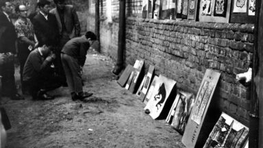 Уличная выставка в Харькове, 1963, из архива Ирины Бахчанян