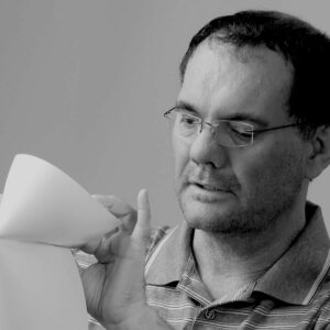 Paul-Jackson-900x900