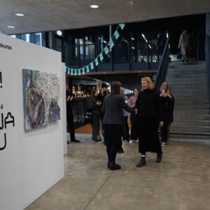 Kasuliku Kunsti näituse avamine 25.04. 3_foto Kaia Jõesalu Kati Saarits35