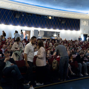 DSC09381-Enhanced-NR Ako Allik