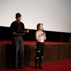 DSC09461-Enhanced-NR Ako Allik