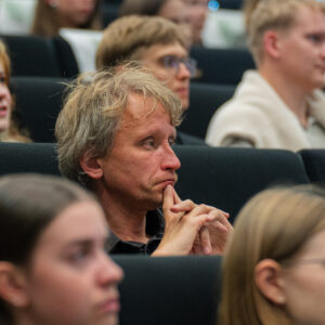 28.08_EKA arhitektuuriõppe 75. aasta avamine, ajalehe esitlus ja näituse 30x30 avamine_evertpalmets-29