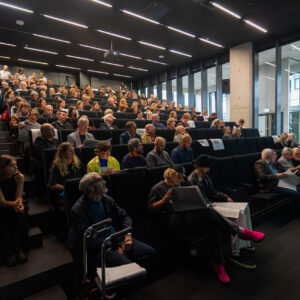 28.08_EKA arhitektuuriõppe 75. aasta avamine, ajalehe esitlus ja näituse 30x30 avamine_evertpalmets-50