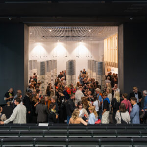 28.08_EKA arhitektuuriõppe 75. aasta avamine, ajalehe esitlus ja näituse 30x30 avamine_evertpalmets-105