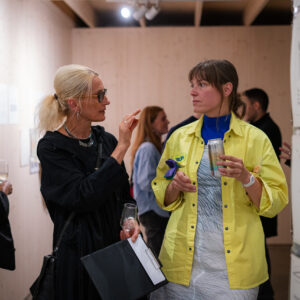 28.08_EKA arhitektuuriõppe 75. aasta avamine, ajalehe esitlus ja näituse 30x30 avamine_evertpalmets-118