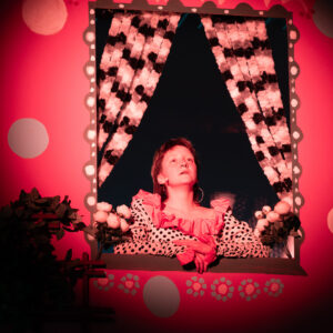 ants1_CarmenElectra_kaur-tora-54