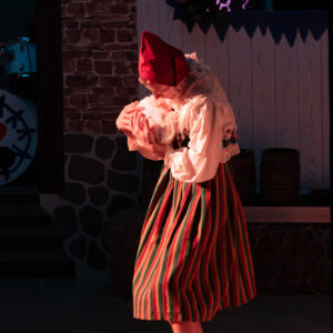 ants1_CarmenElectra_kaur-tora-58