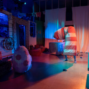 ants1_CarmenElectra_kaur-tora-69