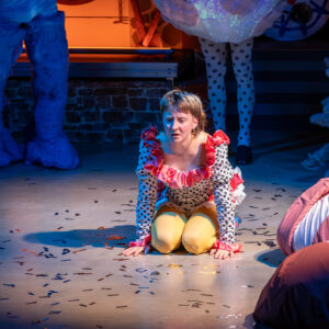 ants1_CarmenElectra_kaur-tora-78