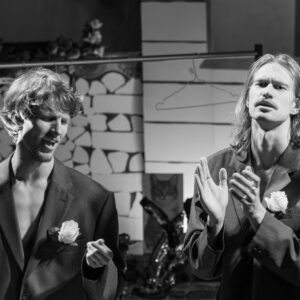 ants1_CarmenElectra_kaur-tora-87