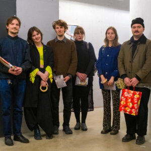 24_„Tööriistaruum, galerii” ja „Täheldusi vahetust lähedusest“ avamine EKA Galeriis_foto August Kimli_DSCF3122