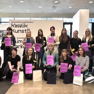 Kasulik kunst?! 2026 näituse avamine_ foto Maris Karjatse9