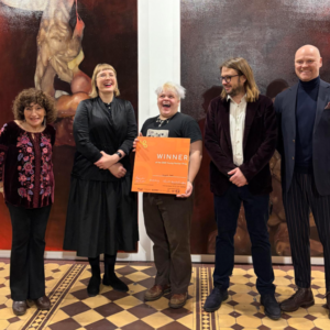 August Joost koos žüriiga Allikas Erakogu