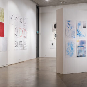 5_17_hindamismaraton_kunst_abstraktne joonistamine_foto August Kilmi