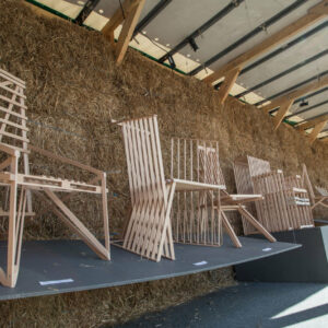 Toolid projektiruumis TIR. Foto: Aron Urb