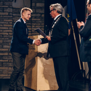 marekmetslaid___MMP2450