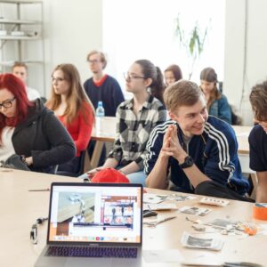 46495298_2599349850083122_9091611292141092864_o