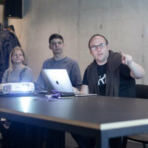 67425137_3169730236378411_8625384393067724800_o-1